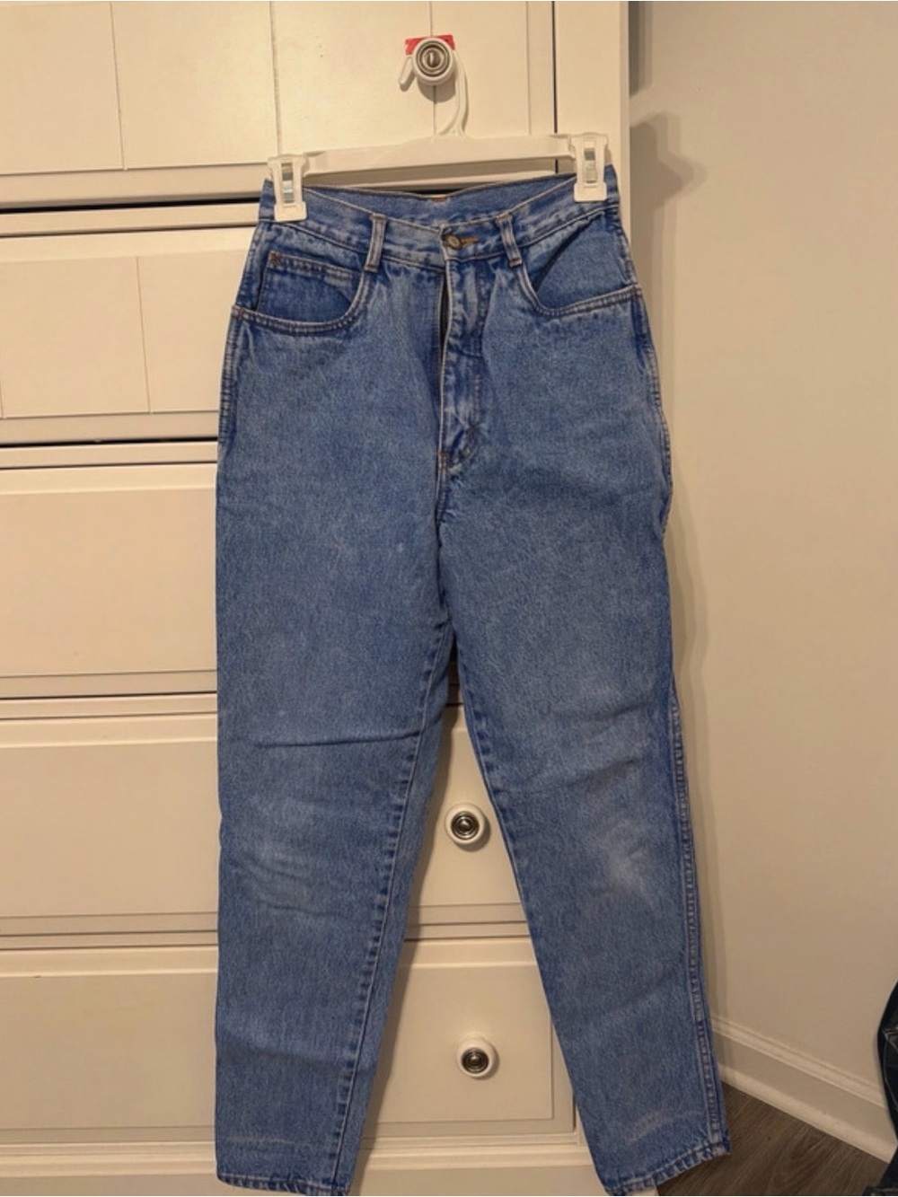 Relaxed Fit Vintage Women’s Denim Jeans in Blue
